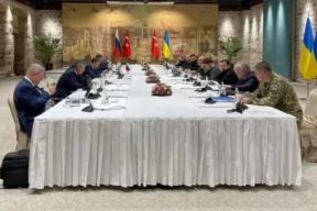 «Смешаць спадзяванні, што калі ўдасца на перамовы выцягнуць самога Пуціна, то справа пойдзе найлепшым чынам»