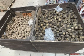 Фотофакт. Ценник на ранний картофель, выращенный в Беларуси