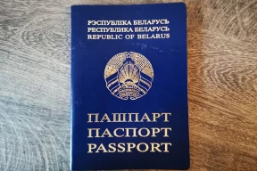 «Мне говорили: ты с ума сошел, какой паспорт, тут Киев могут взять!»